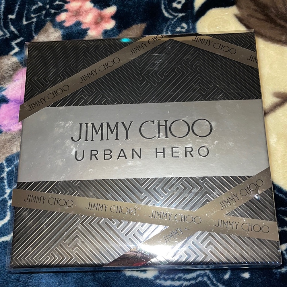 Jimmy Choo Urban Hero Cologne Gift Set
